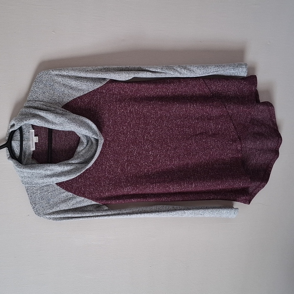 Warehouse One Layered Front Top